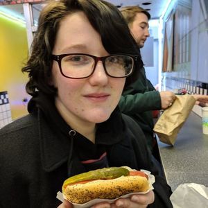 Meet your Posher, Casey